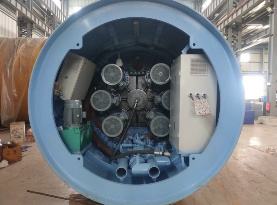 Interior of a slurry balance pipe jacking machine