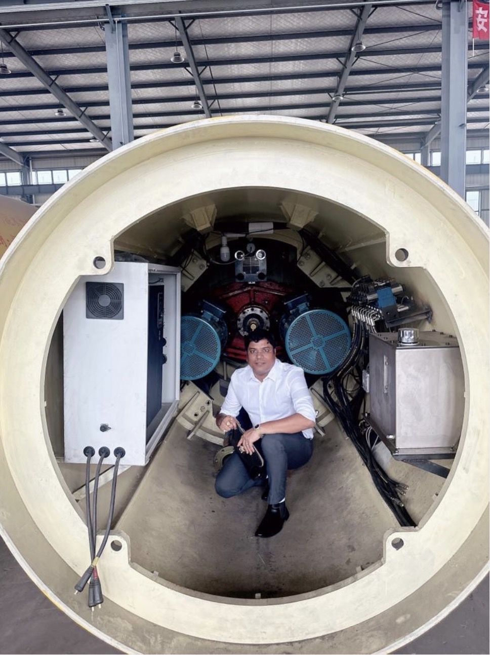 Inspecting a microtunnelling machine drive head